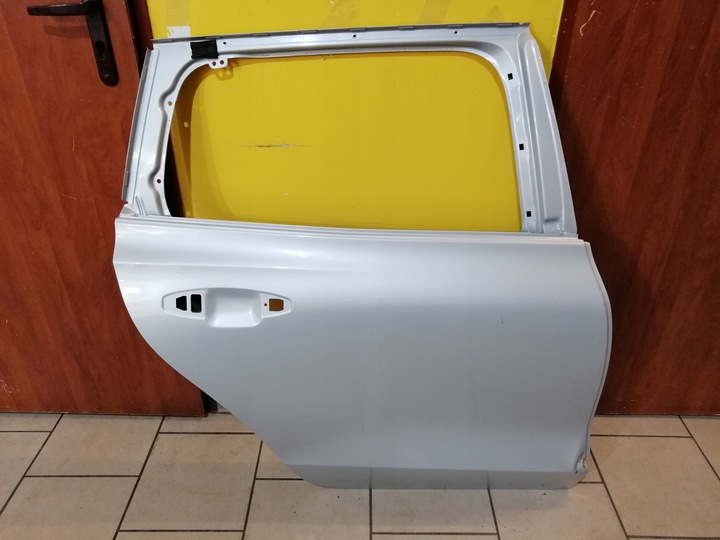 фото №1, Volvo v60 ii двері зад праві 2018