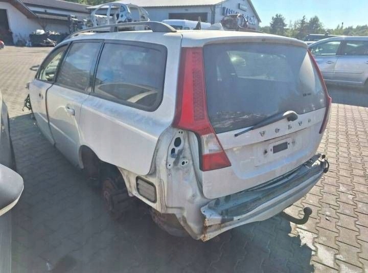 фото №15, Volvo v70 iii 135 2007-2016 белый 614 дверь зад задние правые 614-46