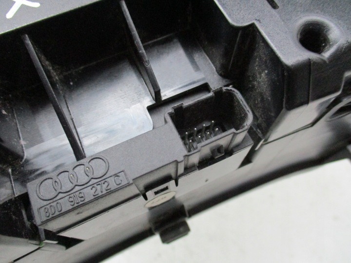 фото №9, Audi a3 8l спидометр указатели 8l0919860x
