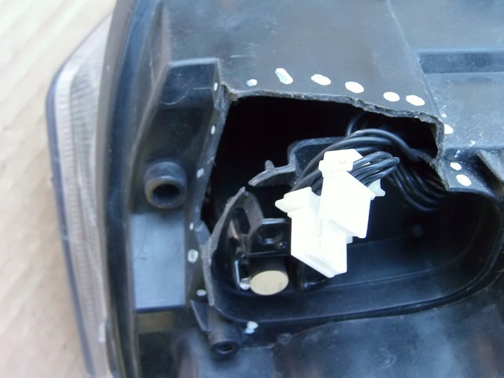 фото №10, Лампа праві перед 5jb941016c skoda rapid