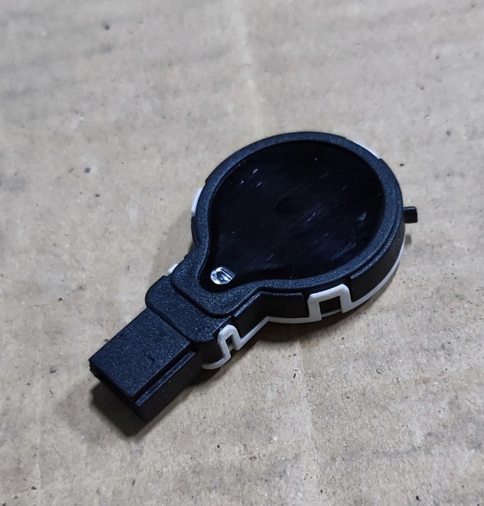 фото №1, Датчик дощу volvo 31314540