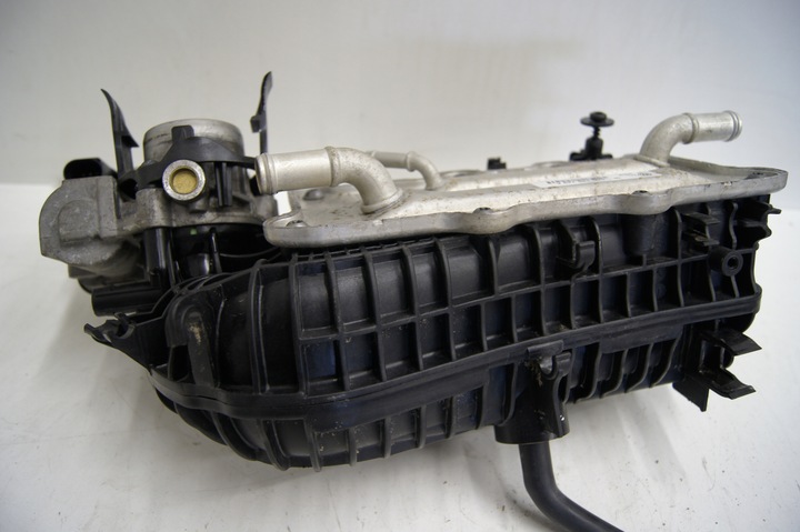 фото №8, Коллектор всасывающий дроссельная заслонка 1.0 arona