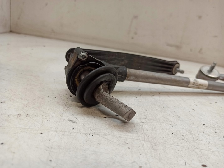 фото №10, Audi a4 a5 1.8 tfsi домкрат коробки передач ручка 8k0711151b 8k0711406