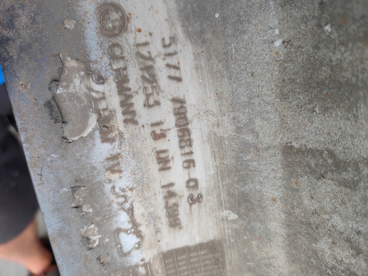 фото №9, Защита порога планка накладка пороговая правая bmw e87 рестайлинг м-пакет a22/7