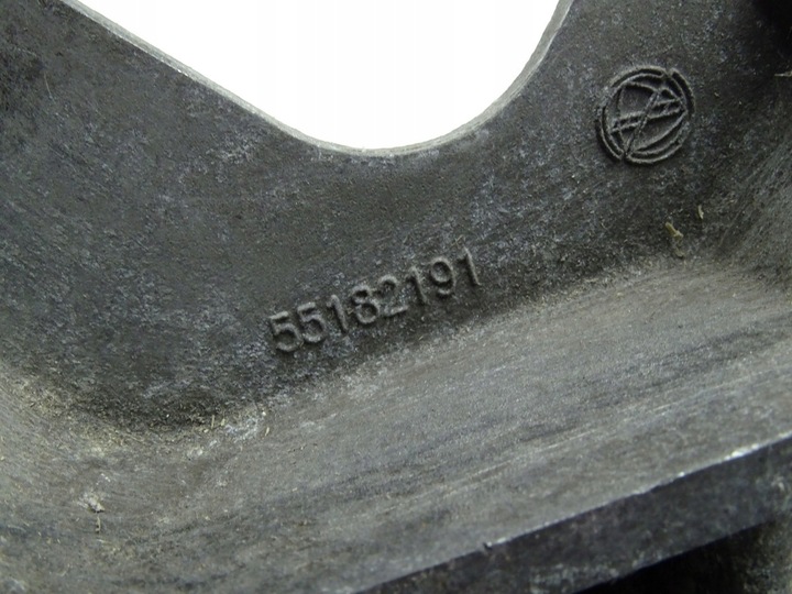 фото №3, Opel corsa c 03-06 1.3 cdti z13dt лапи крепление кронштейн коробки коробки передач