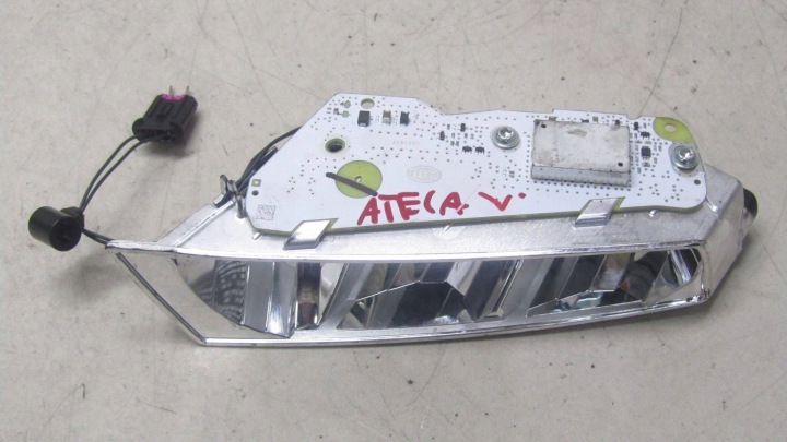 фото №6, Seat ateca фара led drl ліва перед 16-