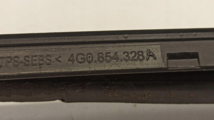 фото №6, Audi a6 c7 планка стёкла лобовой правая 4g0854328a