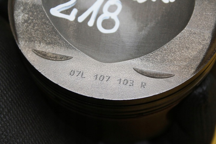 фото №9, Поршень шату́н шатун s6 c6 5.2fsi 07lae bxa,