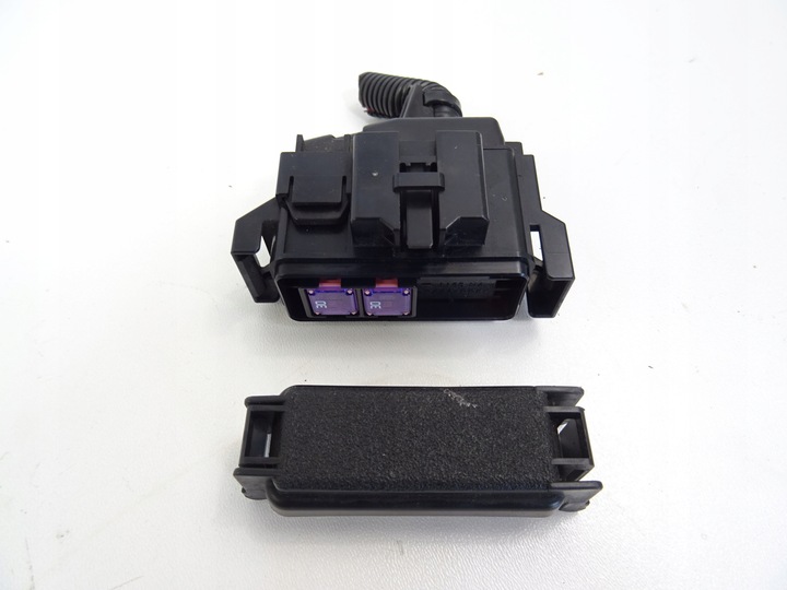 фото №1, Outlander iii рестайлинг коробка реле 2015-