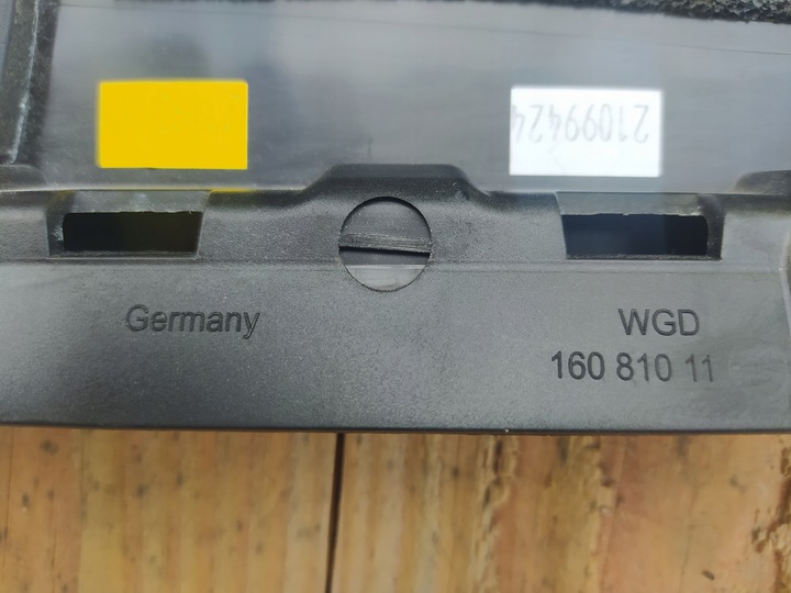 фото №8, Стійка планка захист двері лівий перед - bmw x1 f48