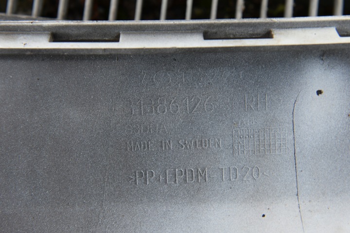 фото №7, Volvo v90 ii універсал планка накладка порогова ліва