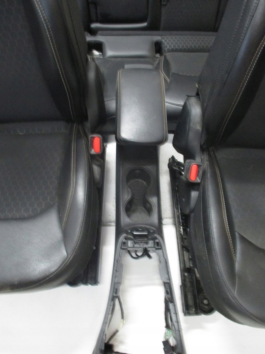 фото №5, Обивка pół кожа сиденья jeep compass ii