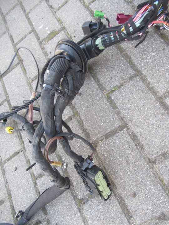 фото №11, Mercedes w213 6.3 amg жгут установка интерьера hud радар панорама