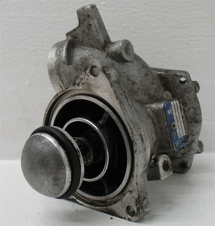 фото №6, Глушитель воздуховод турбины vw t5 2.0 bitdi 59001091193 03l145715c