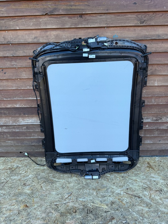 фото №12, Adach панорама потолок audi q3 83a877041 83a