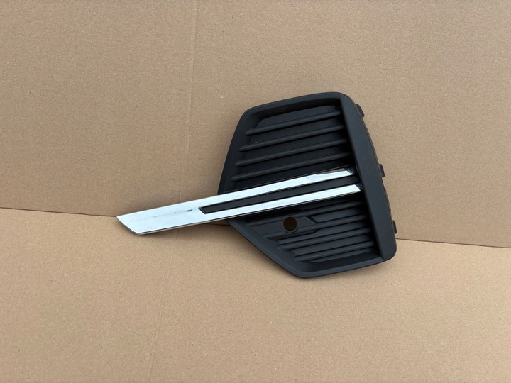 фото №1, Volvo xc60 xc 60 ii решітка бампер перед передня ліва