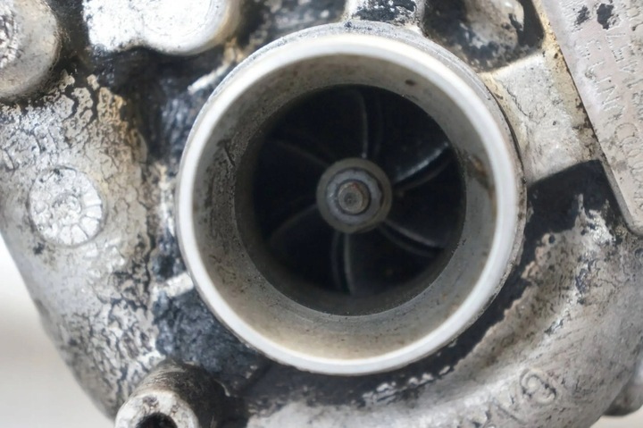 фото №5, Турбина турбонагнетатель audi a4 b5 1.9 tdi afn - 028145702c