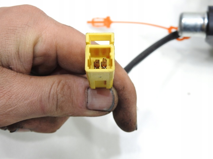 фото №4, Pas безопасности натяжитель левый перед uplander