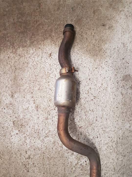 фото №10, Mercedes c230 w204 07-09 каталізатор глушник труба правий лівий 2.5 v6 usa