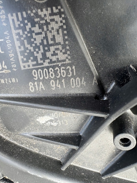 фото №4, Лампа права audi q2 81a941004a....