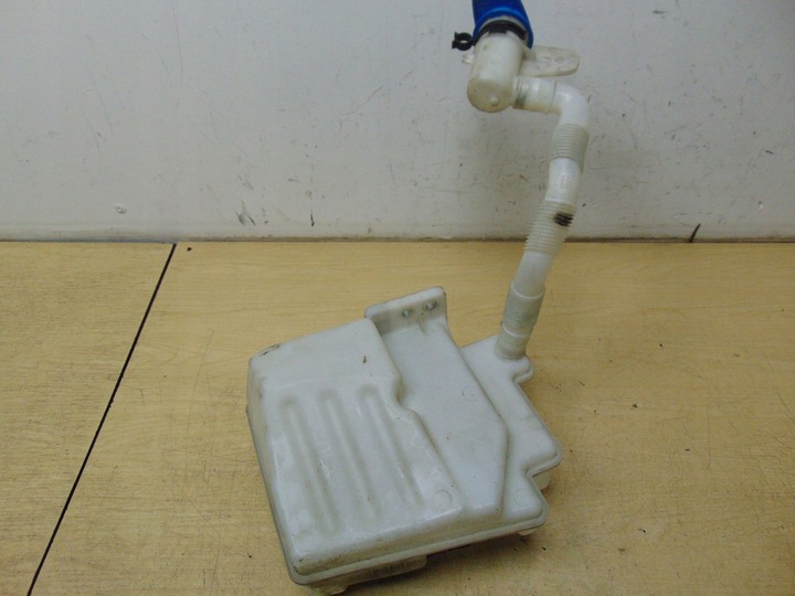 фото №7, Бак рідини склоомивача vw golf vi ксенон 1k0955453q