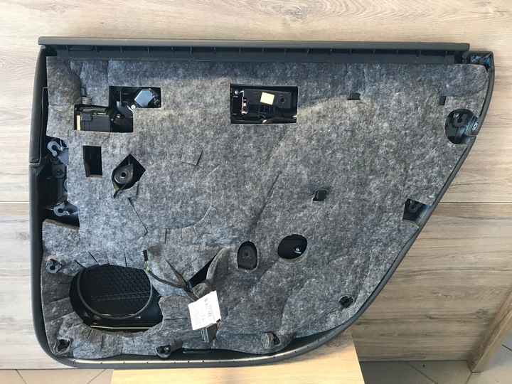 фото №4, Обивка дверь левый зад audi a8 d4 4h0868067