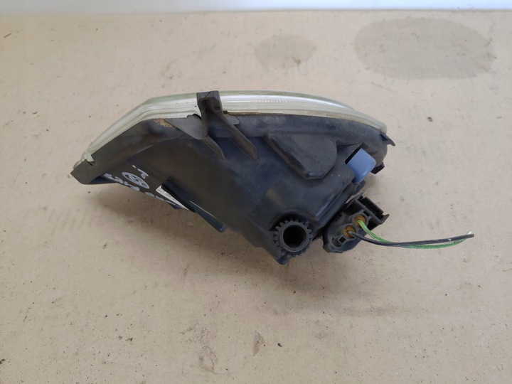 фото №8, Галоген + решітка ліва перед ford fiesta mk6 02-06