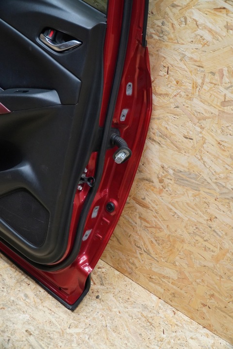 фото №16, Двери левые перед lub левое зад комплектные mazda cx-3 оригинал ruby red 14-