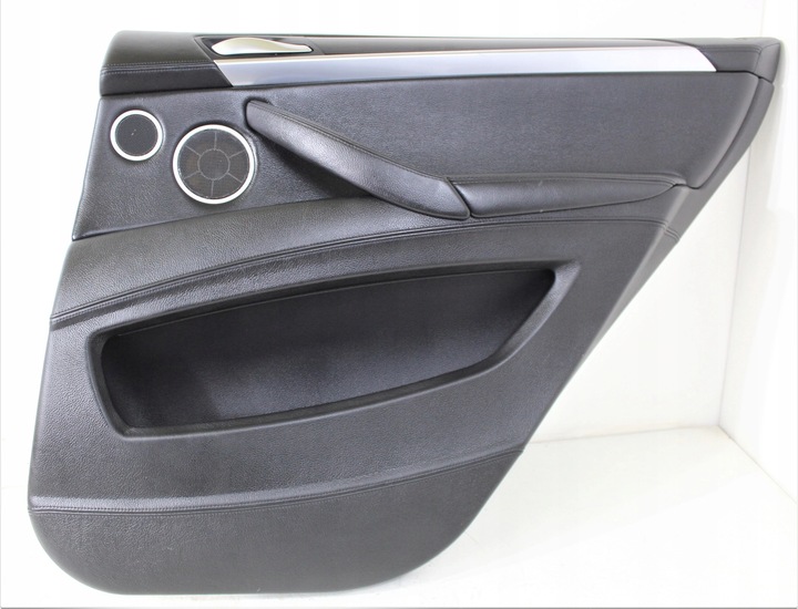 фото №1, Боковина оббивник. суцільна шкіра праві зад bmw x5m e70