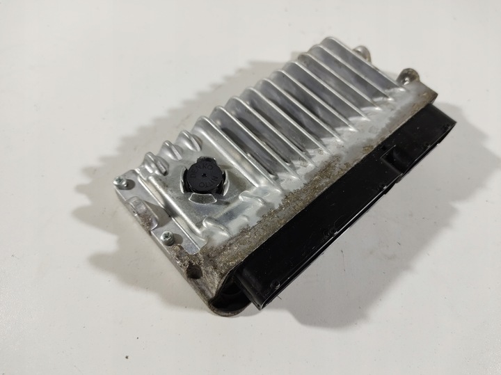 фото №7, Lexus is300h 13r комп'ютер двигуна 89661-53p70
