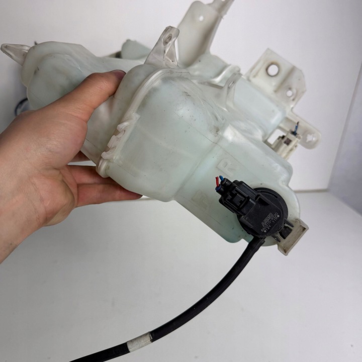 фото №6, Бак бачок жидкости омывателя mazda 6 gj oem номер оригинал ghr167480