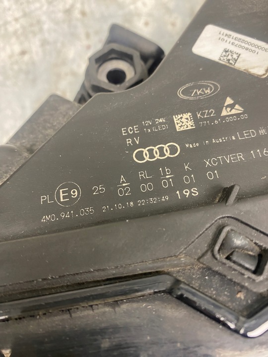 фото №12, Audi q7 4m лампа левый перед matrix полный led красивая 4m0941035