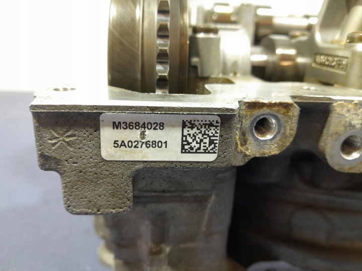 фото №9, Bmw 2 f44 2.0 b 178 km головка двигателя 9452843 b48a20a