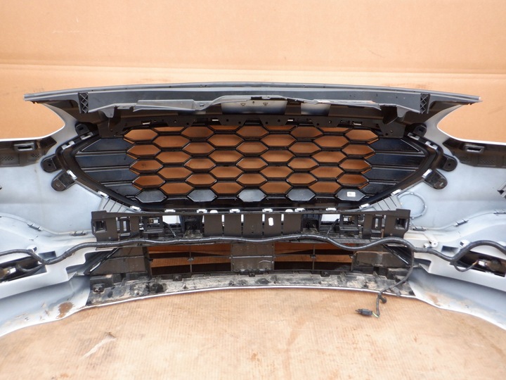 фото №10, Бампер ford kuga mk3 st-line 4 x pdc замороженный белый