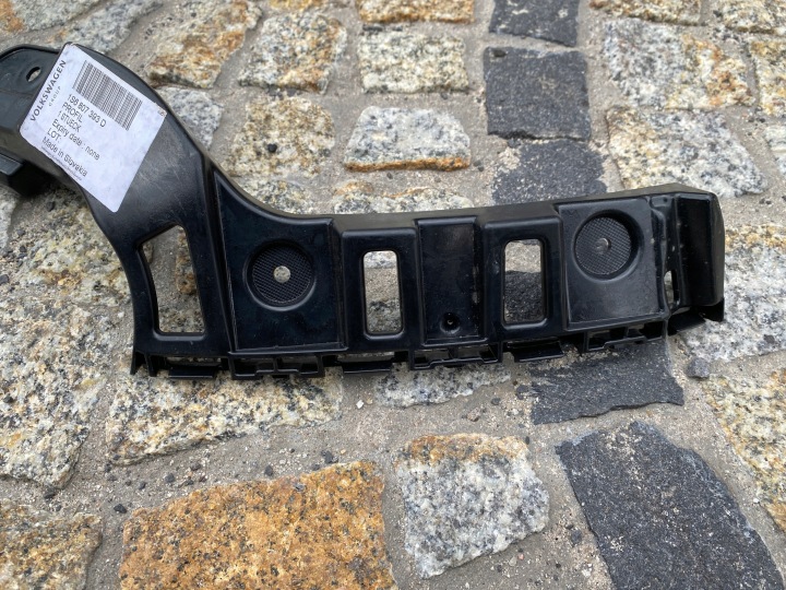 фото №12, Vw up 1s6 кронштейн  бампера правое левое зад 1s6807394d 1s6807393d оригинал новый