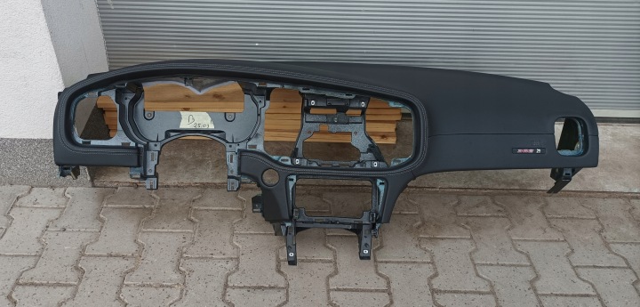 фото №6, Dodge charger торпедо капот консоль подушки ремені ремонт