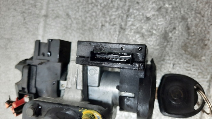 фото №6, Колонка рулевая opel corsa b 1.5d 00r 26015589