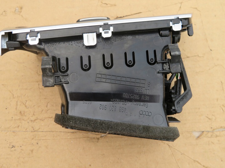 фото №7, Audi a7 s7 rs7 c7 4g8 решітка повітропровід 4g8820902