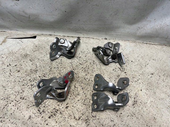 фото №1, Fiat tipo ii 15- петли дверь зад левый правые