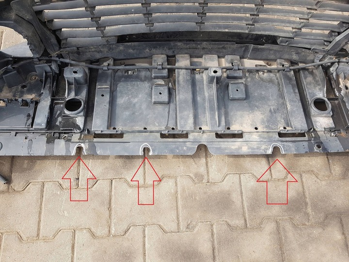 фото №6, Renault captur i 13-16r решётка спойлер бампера перед