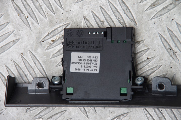 фото №9, Планка декоративная панели консоли vw phaeton рестайлинг