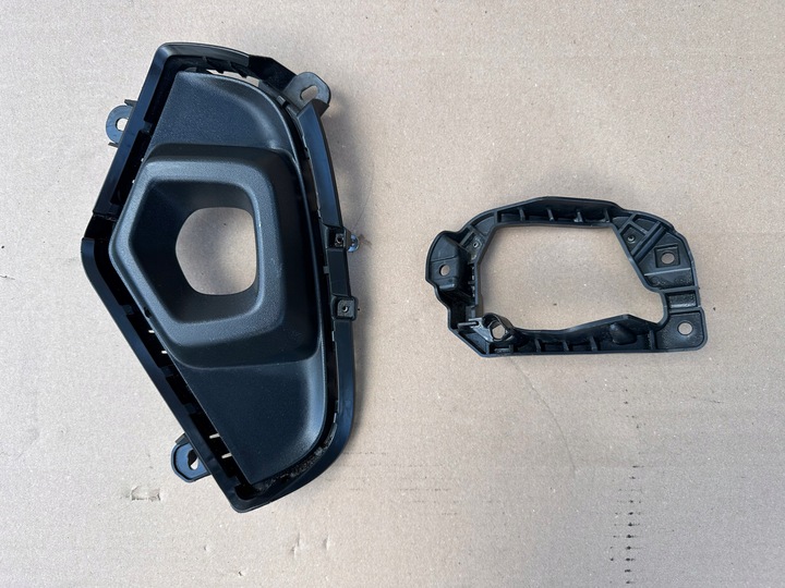 фото №1, Toyota rav4 v заглушка галоген лівий перед + кріплення галоген 52128-42280