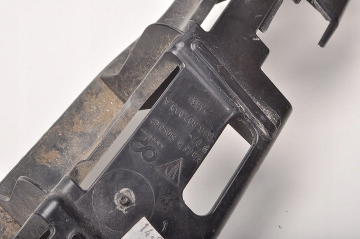 фото №10, Porsche cayenne 9y0 ковзун бампера зад задній засіб 95b807863a