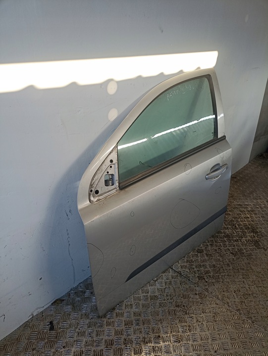 фото №3, Opel astra h hb 5d дверь левая передние