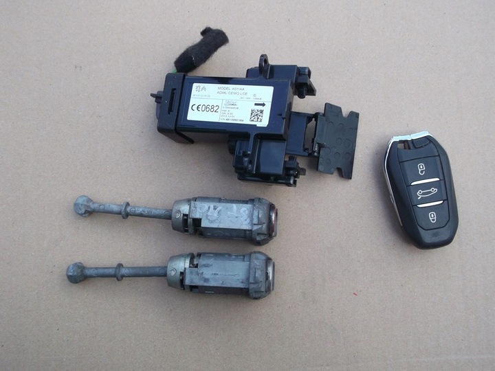 фото №1, Citroen c4 picasso ii замок запалювання ключ вставка