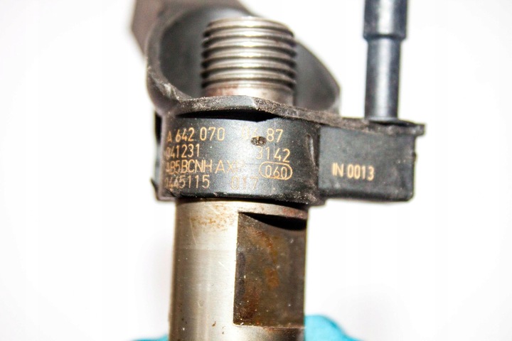 фото №9, Mercedes-benz clk a209 c209 2003 форсунки