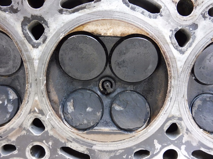 фото №10, Головка цилиндров ford mondeo mk3 1.8 16v 110 km