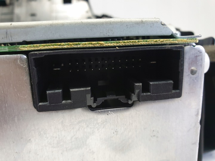 фото №8, Ford fiesta mk7 vii рестайлінг radioodtwatrzacz панель