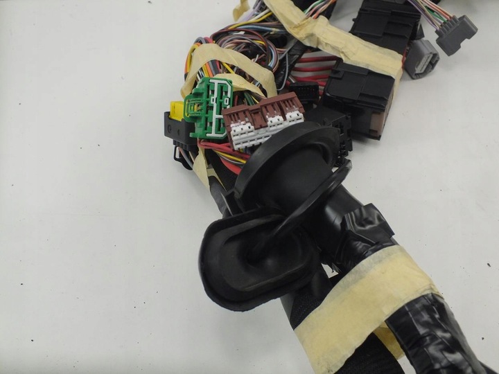 фото №16, Renault master iii установка перед 240148092r