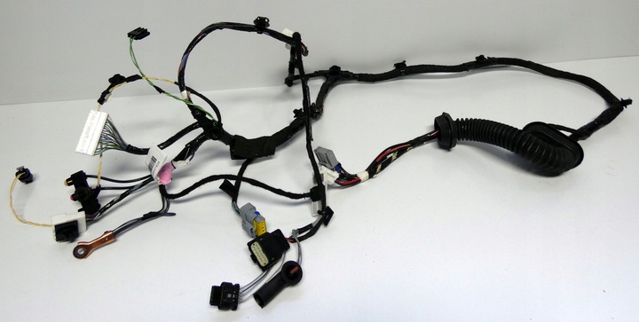 фото №1, Tesla x 1032440-00-f установка дверь правые жгут